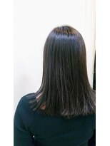 リアン(Lien) きりっぱなしミディアムボブ