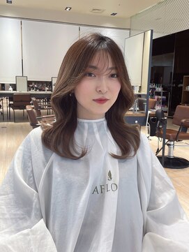 アフロート ギンザ(AFLOAT GINZA) 【MAINE STYLE】大人女性韓国風レイヤーカット20代30代40代