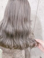 ミラ 新宿(MILA)&nbsp;ハイミルクティー/ベージュ/グレージュ/ブリーチ/ダブルカラー