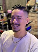 【バーバースタイル】メンズ サイドパート フェードカット