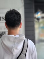 ヤマグチ トゥシェル ヘアー&メイク ヘアーアンドメイク&nbsp;メンズ 簡単スタイリング 爽やか 2ブロック ショート スタイル