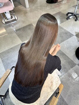 ニマルニーニー バイ ヤスオカ(2022 BY YASUOKA) 髪質改善/艶髪/縮毛矯正/ブリーチ毛対応可能