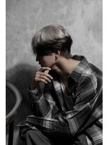 スキル ミナム 表参道(SKILL MiNam)&nbsp;エンドカラー×センターパート