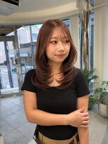 ダーツサンジョウ(DARTS sanjyo)&nbsp;レイヤーカットで叶える大人可愛い韓国風スタイル
