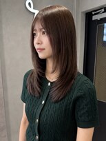 レウーナ 塚口(Reuna)&nbsp;顔周りレイヤーカット/ミディアムヘア/グレージュ/艶髪W