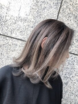 ティンク 横浜(Tink) ♯美髪ことりベージュ×バレイヤージュ/ことりベージュ