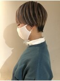 柔らかグラデーションシルバーベージュマッシュショート