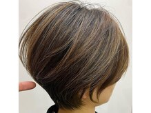 ログ(Log.)の雰囲気（お客様ショートスタイル）