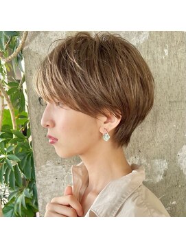 ロビー 表参道(ROBBY) ベリーショート／アッシュベージュ／表参道／30代40代50代