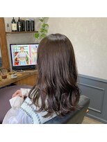 カミケン 清明店(kamiken.)&nbsp;透明感かわいいグレージュモテ巻きヘア【カミケン清明店】