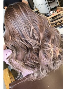 ユートピア(U topia) バレイヤージュ/ハイライト/シルバーカラー