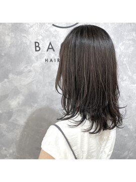バッカ 横浜桜木町店(BACCA) ミディアムレイヤー/アッシュ
