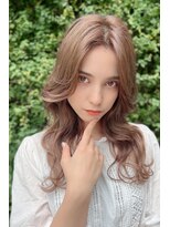 リークフー(Ree cu fuu)&nbsp;10代20代30代40代　外国人風セミロング　センターパート藤沢