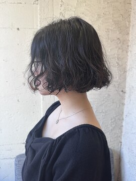ペネロープ(Penelope) ショートボブ/切りっぱなし/ウェーブパーマ