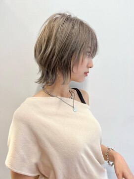 ダブルトーキョー シブヤ(W-TOKYO SHIBUYA) ひし形ネオウルフ×ハイライト　ウルフカット