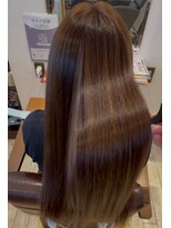 ヘアーアトリエ ラポルト(hair atelier la porte.) 酸性トリートメント×トーンダウンカラー
