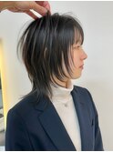 ウルフカットレイヤーカットウルフ黒髪ショートミディアム