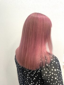 ヘアサロン リボーン(Hair salon Reborn) ピンクカラー