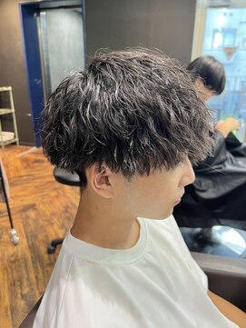 スキル(SKILL) 【SKILL】メンズ/ブリーチ/眉毛/パーマ/縦落ちパーマ