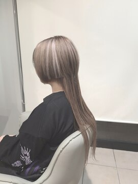 リスト(Re:st) ミルクティーベージュ×ロングウルフ