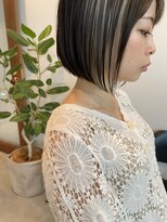 サクラ オモテサンドウ(SAKURA) ショートボブ×ブリーチを使ったインナーカラー☆ショート/ボブ