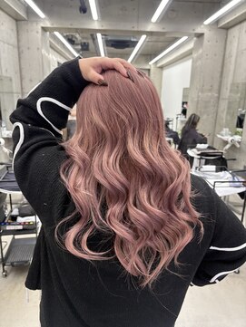 リノート バイ エゴル 名古屋(LINOET by ENGOL) [ LINOET 名古屋 ] ayami　ピンクベージュ