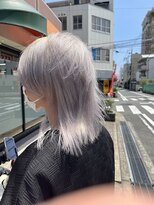 フランク 伊丹店(i's FRUNC)&nbsp;【ブリーチ ダブルカラー】ホワイトシルバー
