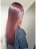 肌トーンUP！透明感抜群のカシスボルドー美髪ロング
