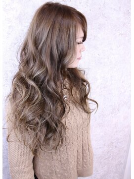 キャアリー(Caary) 福山市 グラデーションカラー人気Caaryバレイヤージュ♪