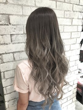 フェリア 渋谷(Feria) ≪filo by Feria渋谷≫グレージュグラデーション☆