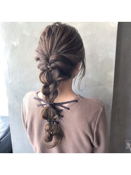 ホフ 大阪心斎橋店(F.O.F) ヘアアレンジ☆1【ホフ/大阪/心斎橋/難波】