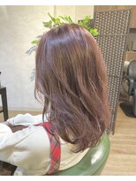 スチャステニィーバイルミ 日ノ出町店(Stastny by Lumi) 大人可愛い20代30代40代艶ボルドー