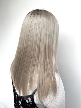 ローウェ 三軒茶屋(Louwe) 【Fagus】パールホワイト×ケアブリーチ【三軒茶屋】