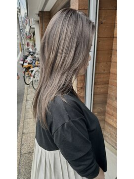 ルーナヘアー(LUNA hair) 『京都 ルーナヘアー』エアタッチ ロングレイヤー 草木真一郎