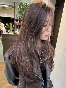 ノラ ウメダ(NORA UMEDA) ハイライトカラーレイヤーカットケアブリーチダブルカラー