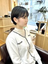 ロジエ(ROSIER) ひし形コンパクト丸みショート×前髪あり 20代30代