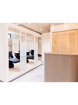 【桂駅3分】髪質改善特化型サロン☆完全個室＆マンツーマン施術で,お悩みも相談しやすく、解決へ導きます♪