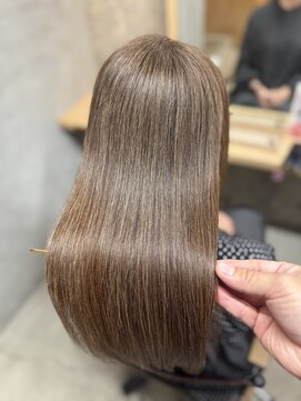 リタ 枚方(Rita) 大人可愛い縮毛矯正ロング美髪改善