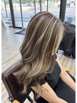 ストゥー(StueW.)&nbsp;コントラストハイライト45/バレイヤージュ/ブリーチ/髪質改善