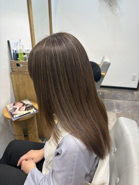 ゼン ネオ(Zen Neo) 横から見ても綺麗☆艶髪大量生産中！