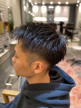 ピース(PEACE)の写真/【ナイト営業有/21時迄営業】理想の髪形に合わせて色々なご提案ができるから、あなたの理想のstyleが叶う＊