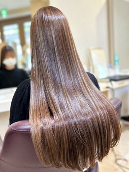 グランドール(Grandoll)の写真/ヘアケアマイスター在籍◎最新の[髪質改善]技術を導入/HPB AWARD 2025ベストサロン選出【小倉北区神岳】