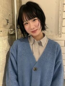 ニュア(neua) レイヤーボブ/奈良/橿原神宮前