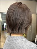栄小顔レイヤーボブブラウンカラー