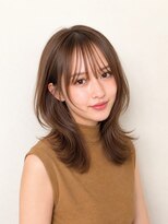 ロッカ 銀座中央通り店(LOCCA)&nbsp;骨格診断ウェーブタイプに似合うミディアムレイヤー