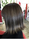 外ハネデザインカラーボブ