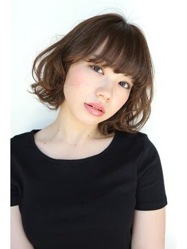 クート(ku-to+) 大人かわいいミディアムオンクール