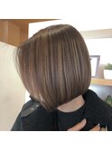 切りっぱなしハイライトボブ