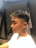 カレンズオブスタイル(CURRENNS OF STYLE)&nbsp;クロップ　フェードカット