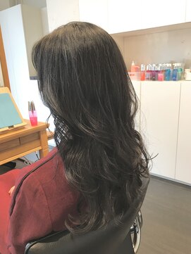 エムプラス 二子玉川(Mplus) ロングウェーブパーマstyle  夏目サトル